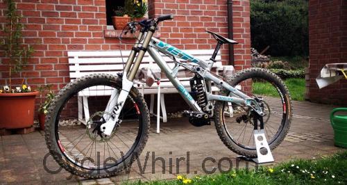 Yeti 303 DH fiche technique et avis